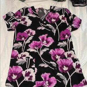 Floral V-Neck Scrub Top - Black & Purple